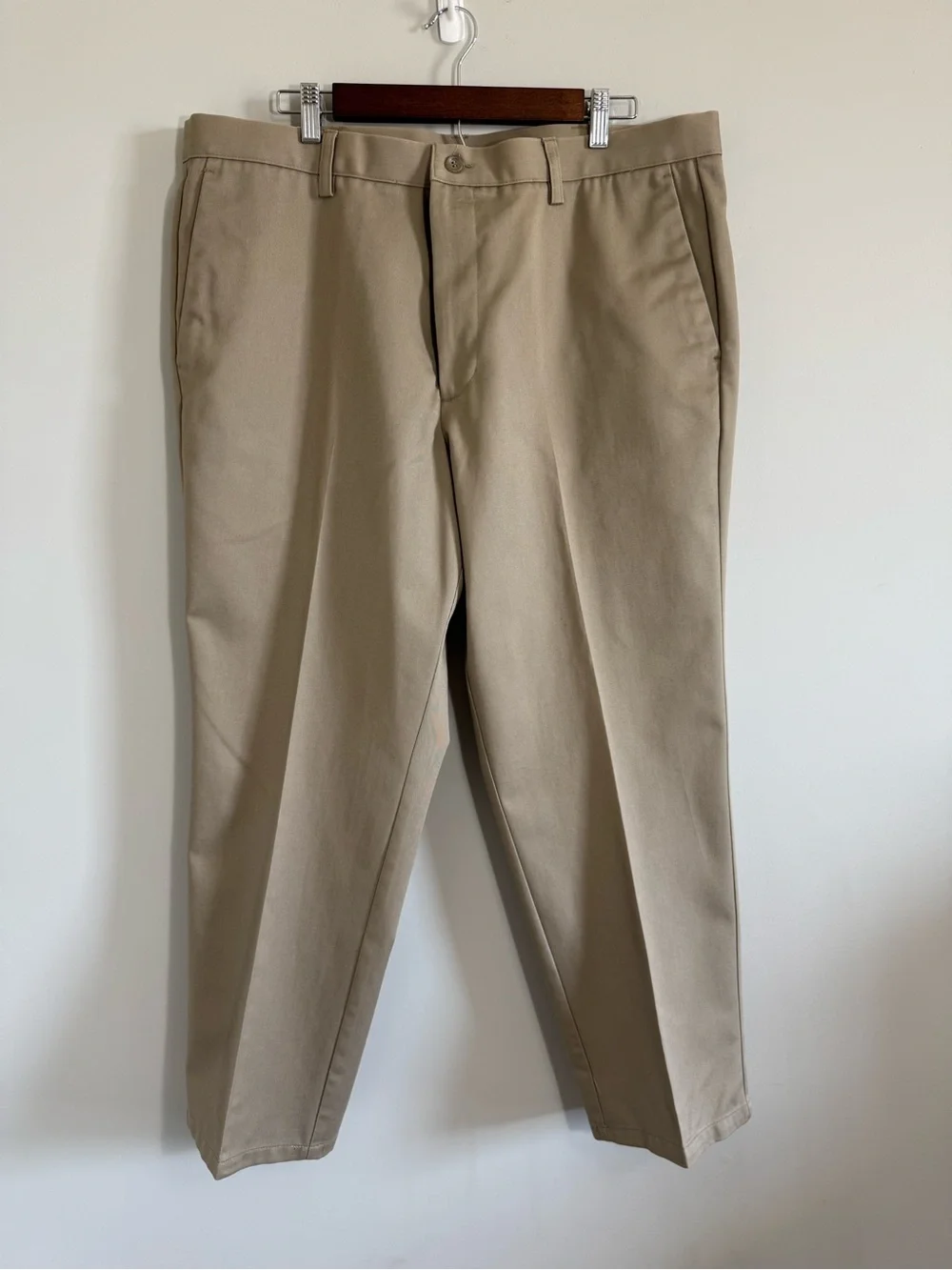 Docker’s Flat Front Classic Fit Men’s  Khaki Dress Pants - Size 40x29